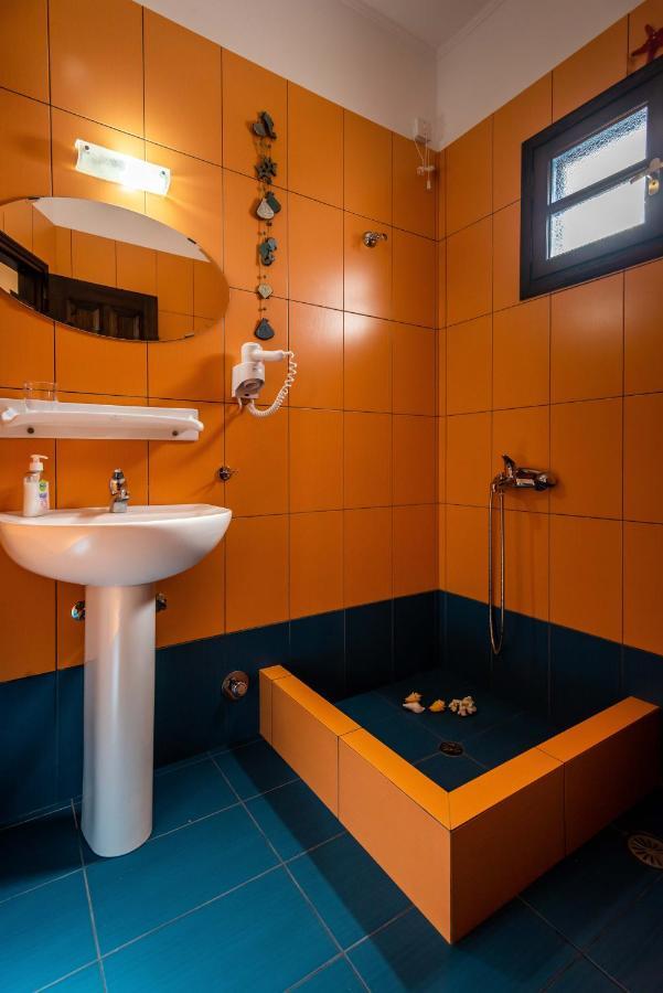 Tzivaeri Studios Zefiria Экстерьер фото