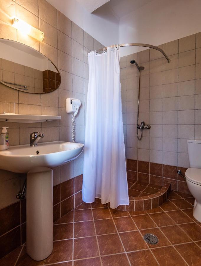 Tzivaeri Studios Zefiria Экстерьер фото